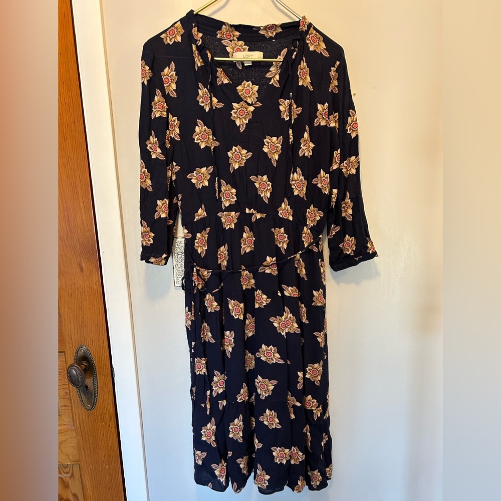 Ann Taylor Loft Navy Floral Midi Dress